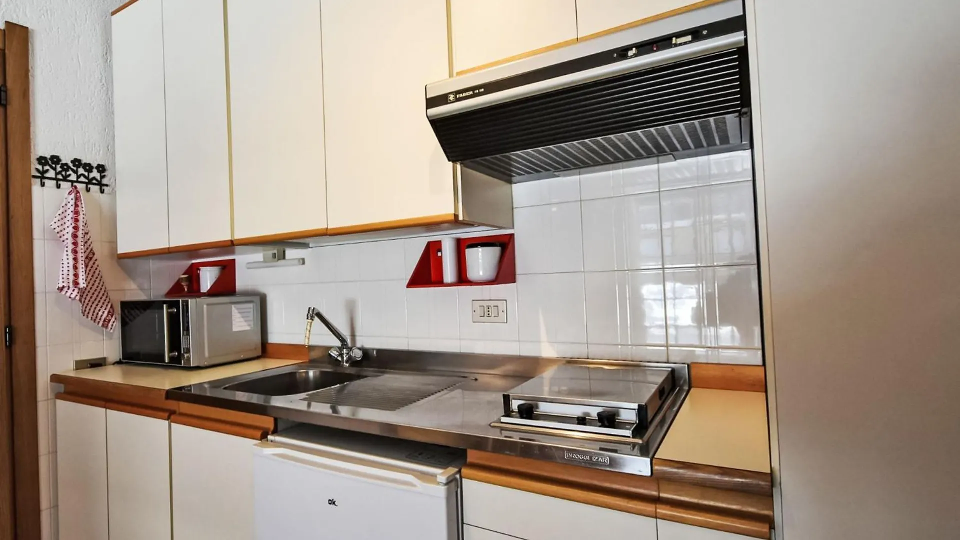 Apartment Tigli By Interhome Madesimo 0*,  Itália